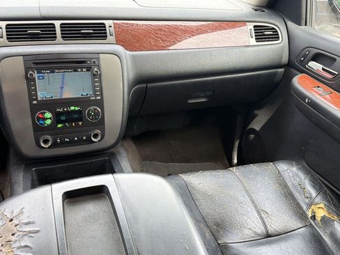 Used 2008 GMC Yukon XL SLT RWD image 25