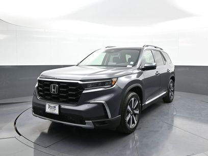 New 2025 Honda Pilot Touring