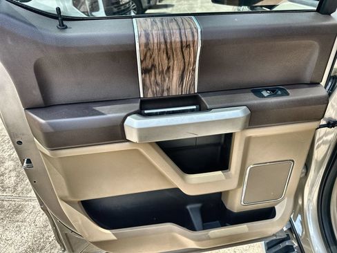 Used 2018 Ford F150 Lariat AWD/4WD image 15