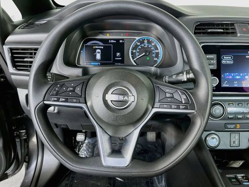 Used 2023 Nissan Leaf S FWD image 14