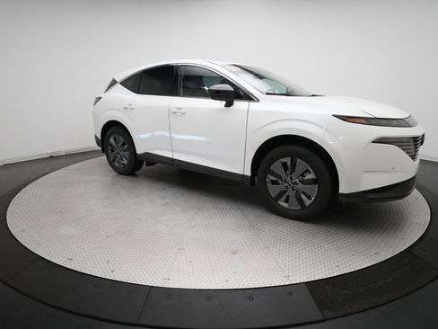 Certified 2025 Nissan Murano SL image 13