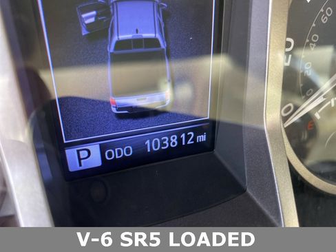 Used 2018 Toyota Tacoma SR5 image 27