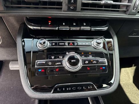 Used 2021 Lincoln Corsair FWD image 29
