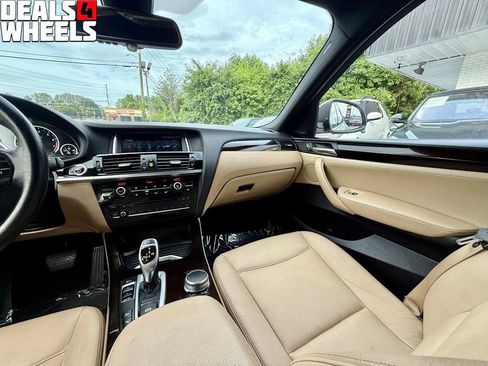 Used 2018 BMW X4 xDrive28i AWD/4WD image 19