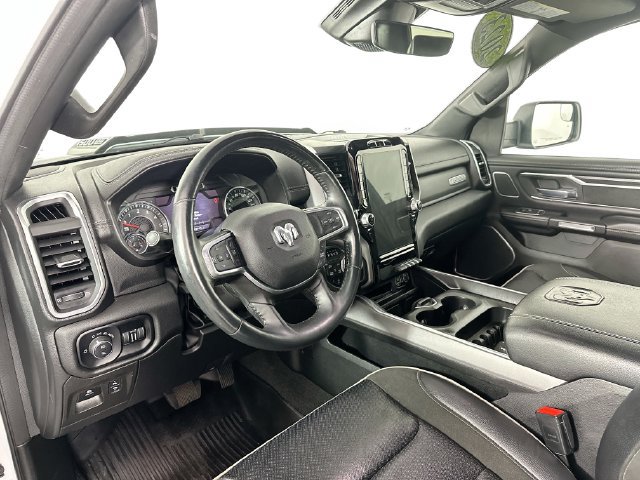 Used 2023 RAM 1500 Laramie AWD/4WD image 3