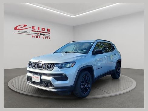 New 2026 Jeep Compass Latitude w/ Quick Order Package 29K AWD/4WD image 1