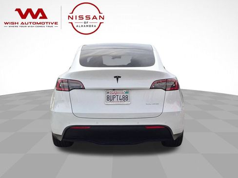 Used 2021 Tesla Model Y Long Range AWD/4WD image 6