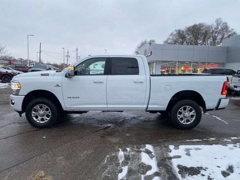 Used 2024 RAM 2500 Laramie image 7