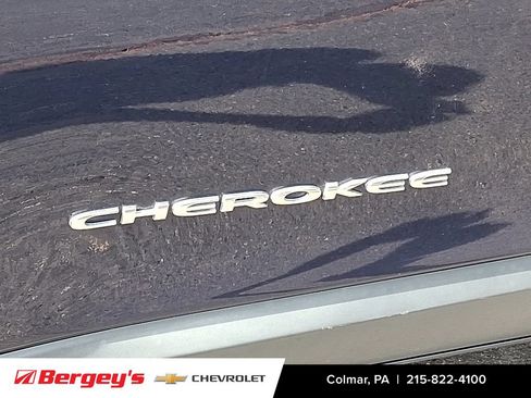 Used 2014 Jeep Cherokee Limited AWD/4WD image 34