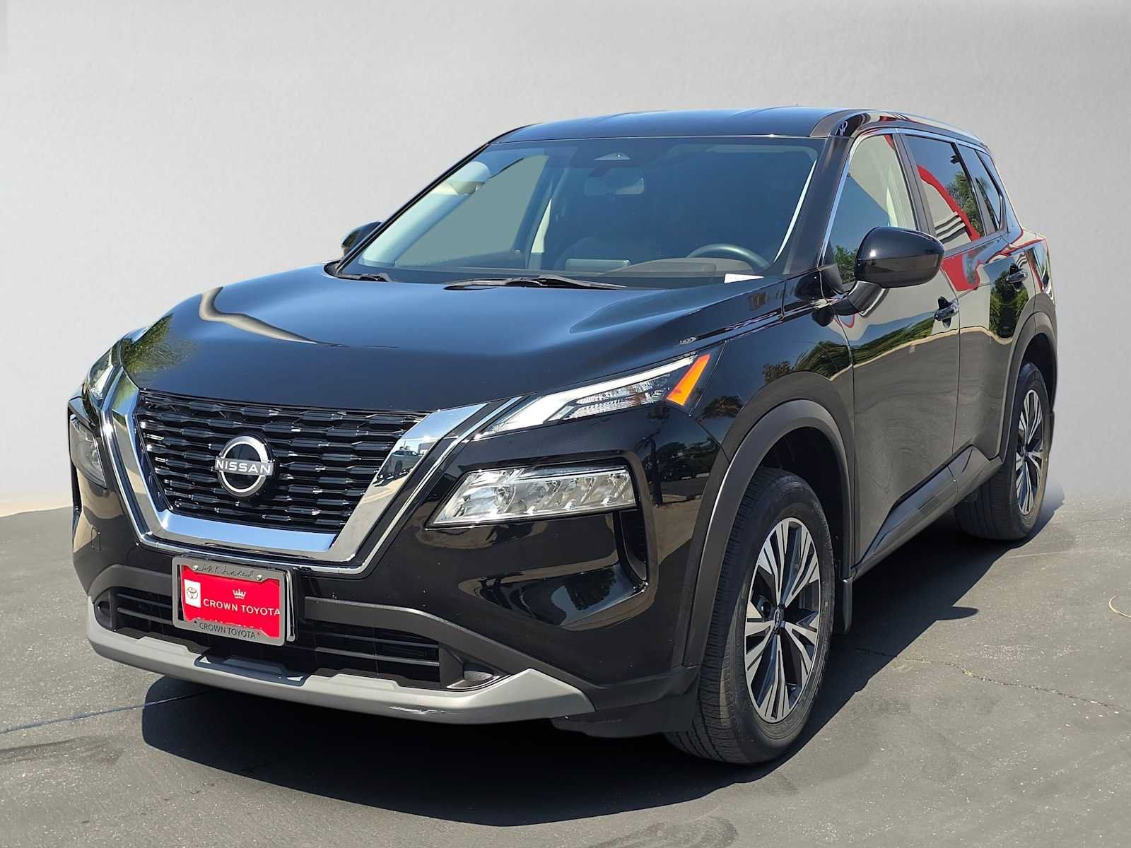 Used 2023 Nissan Rogue SV FWD image 7