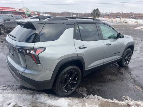 New 2026 Chevrolet Equinox LT w/ Convenience Package II image 6