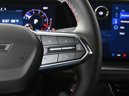 New 2026 Chevrolet Suburban RST w/ Comfort Package AWD/4WD image 36
