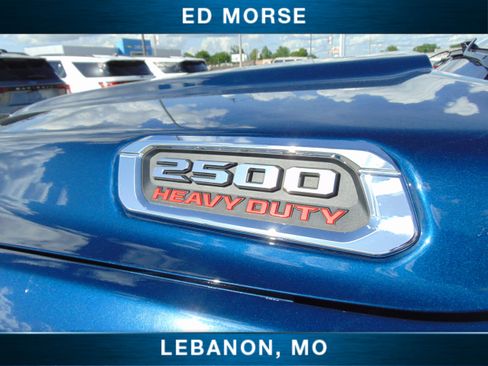 Used 2024 RAM 2500 Big Horn w/ Sport Appearance Package AWD/4WD image 18