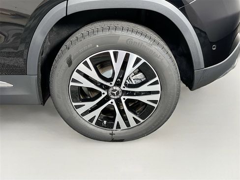 New 2025 Mercedes-Benz GLA 250 4MATIC image 33