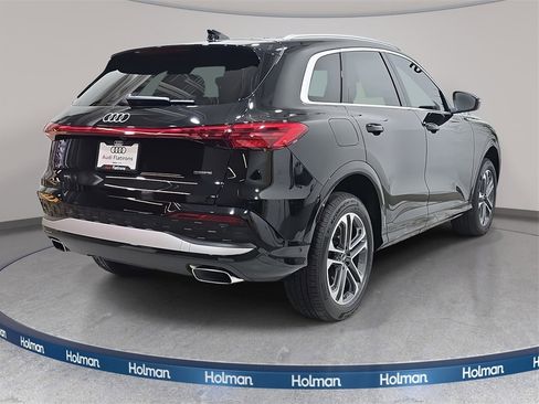 New 2025 Audi Q5 2.0T Premium image 5