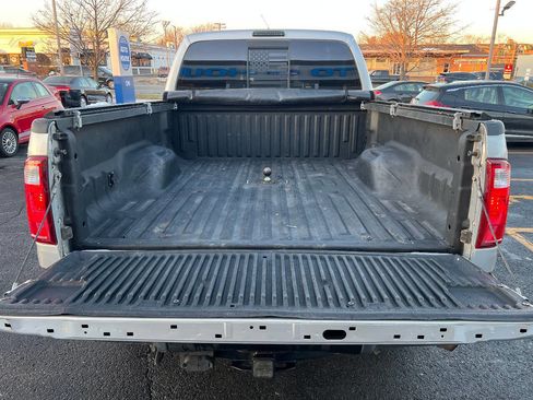 Used 2014 Ford F350 Lariat w/ Lariat Interior Package image 15