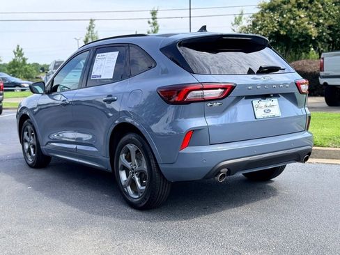 Certified 2023 Ford Escape ST-Line w/ Tech Pack #1 FWD image 6