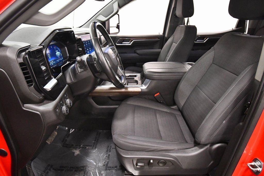Used 2023 Chevrolet Silverado 1500 RST w/ Protection Package AWD/4WD image 13