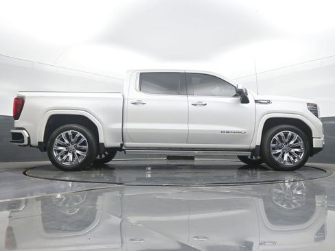Used 2022 GMC Sierra 1500 Denali w/ Denali Reserve Package image 52