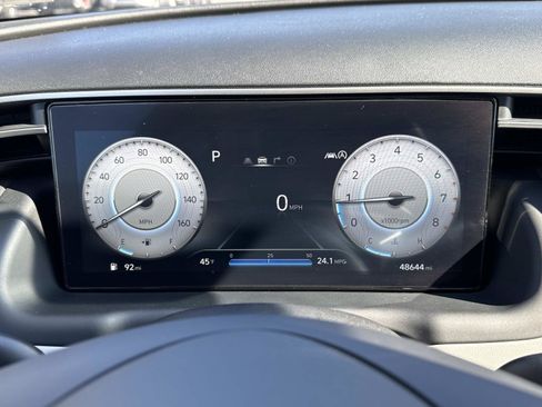 Certified 2023 Hyundai Tucson Limited image 13