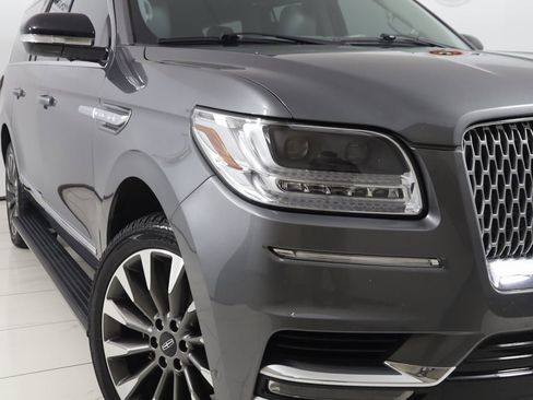 Used 2021 Lincoln Navigator L Reserve w/ Luxury Package image 21