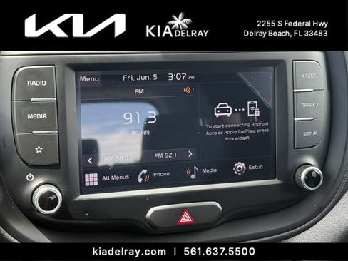 Used 2023 Kia Soul LX w/ Option Group 015 FWD image 17