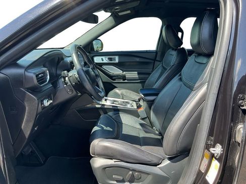 Used 2023 Ford Explorer ST w/ Equipment Group 401A AWD/4WD image 14