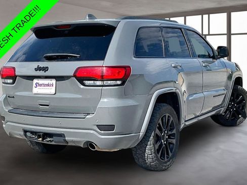 Used 2019 Jeep Grand Cherokee Altitude AWD/4WD image 6