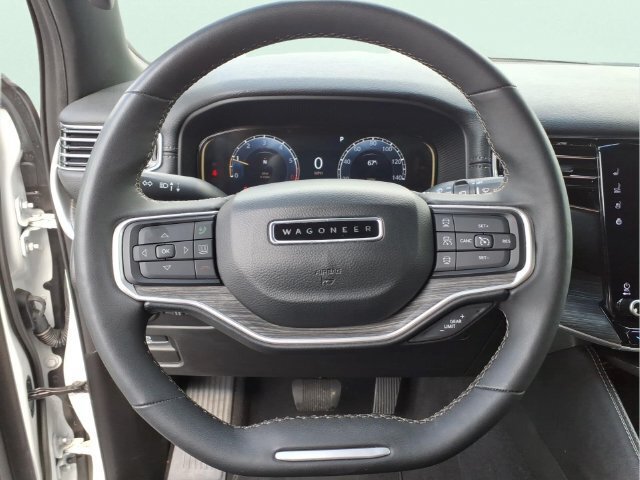 Used 2024 Jeep Wagoneer Series II w/ Flexible Seating Group RWD image 25
