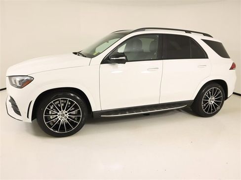 Used 2022 Mercedes-Benz GLE 350 4MATIC image 2