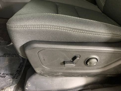 New 2026 RAM 1500 Big Horn AWD/4WD image 11