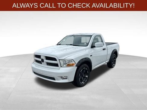 Used 2012 RAM 1500 Express image 3