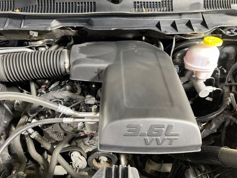 Used 2022 RAM 1500 Classic Warlock image 27