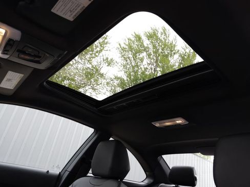 Used 2016 BMW M235i Coupe RWD image 24