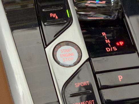 Certified 2024 BMW X6 M60i AWD/4WD image 20