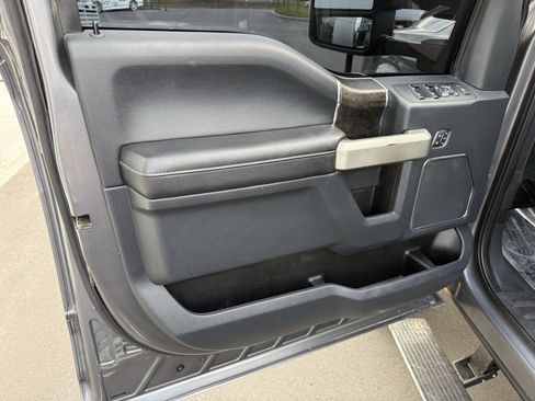 Used 2022 Ford F350 Lariat w/ Lariat Ultimate Package image 14