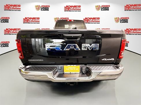 Used 2025 RAM 2500 Big Horn image 18