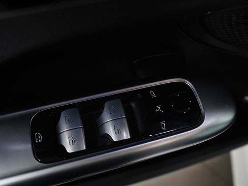 Used 2023 Mercedes-Benz C 300 C 300 image 20