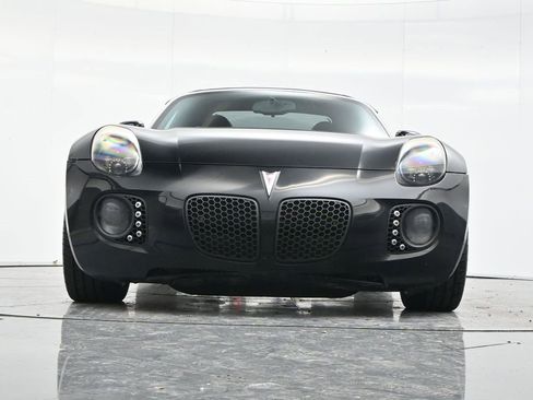 Used 2009 Pontiac Solstice GXP w/ Premium Package image 34