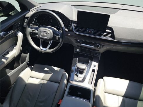 Used 2022 Audi Q5 2.0T Premium w/ Convenience Package AWD/4WD image 27