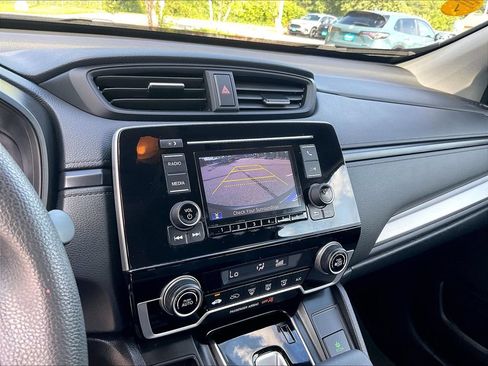 Certified 2017 Honda CR-V LX image 19