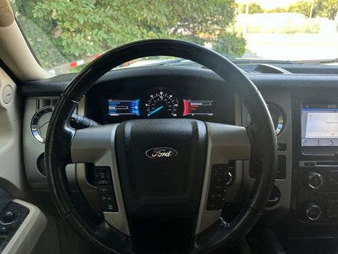 Used 2017 Ford Expedition EL Limited image 12