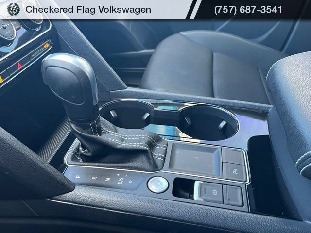 Used 2023 Volkswagen Atlas SE w/ Black Wheel Package FWD image 41