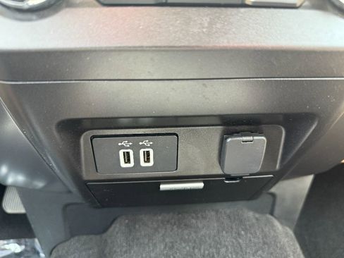 Used 2018 Ford F150 XLT w/ Equipment Group 302A Luxury image 28