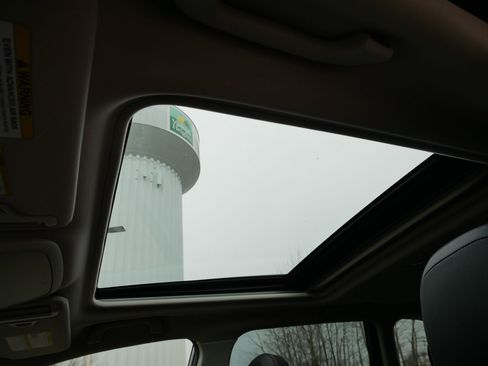 Used 2024 Subaru Forester Sport image 33