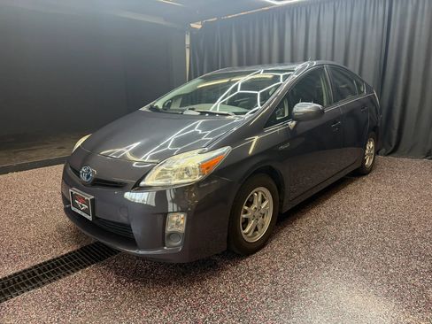 Used 2011 Toyota Prius Two FWD image 3
