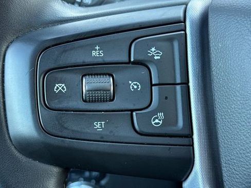 Used 2024 GMC Sierra 1500 SLT image 37