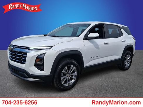 Used 2025 Chevrolet Equinox LT AWD/4WD image 1