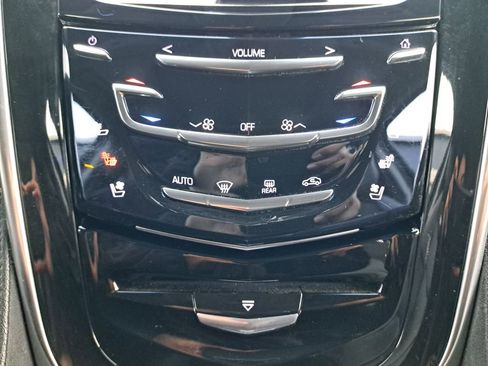 Used 2018 Cadillac Escalade Luxury image 23