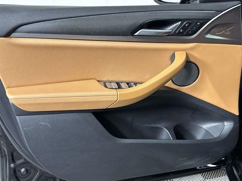 Used 2023 BMW X3 xDrive30i w/ M Sport Package image 17